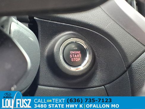 Used 2022 Subaru Ascent Limited w/ Technology Package image 18