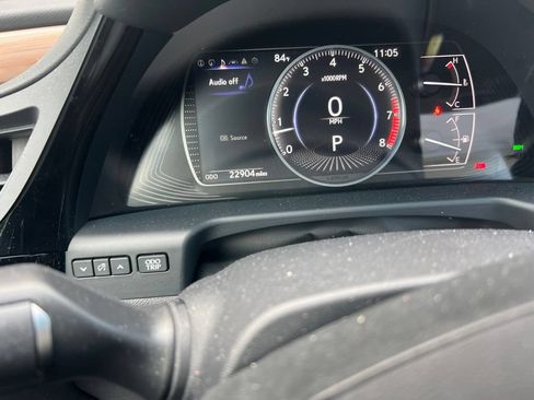 Used 2023 Lexus ES 350 w/ Premium Package FWD image 6