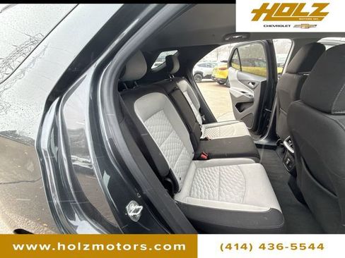 Used 2019 Chevrolet Equinox LS w/ LS Convenience Package image 24