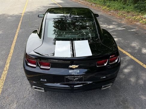 Used 2010 Chevrolet Camaro SS RWD image 24