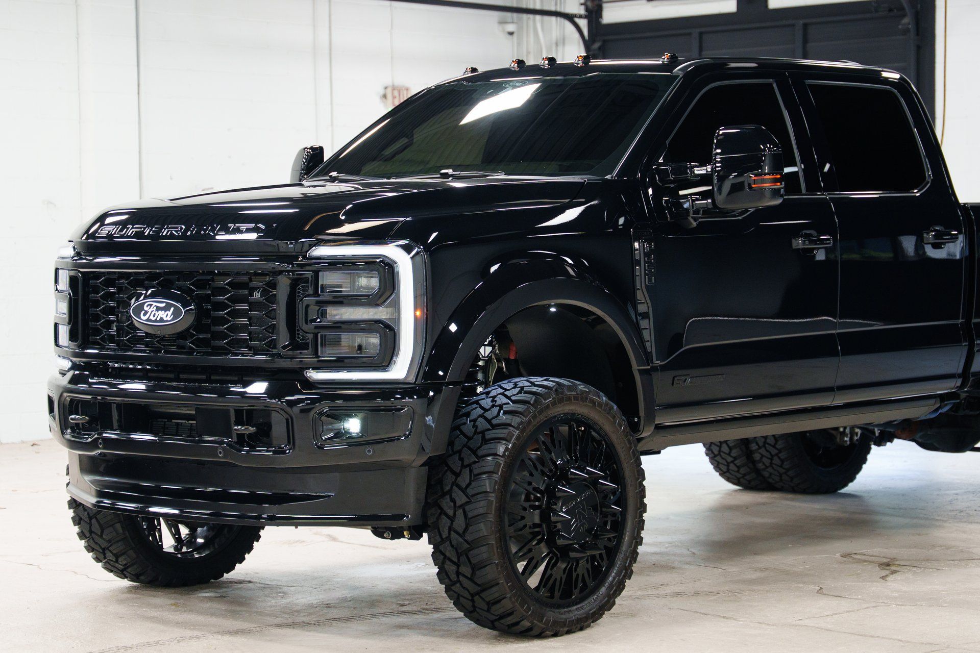 Used 2025 Ford F450 Platinum AWD/4WD image 10