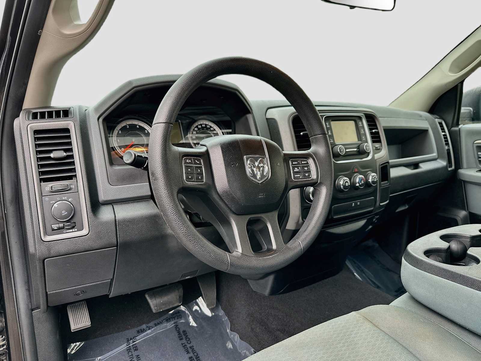 Used 2018 RAM 1500 Express w/ Black Ram 1500 Express Group RWD image 9