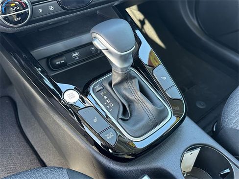 Used 2025 Kia Soul EX image 31