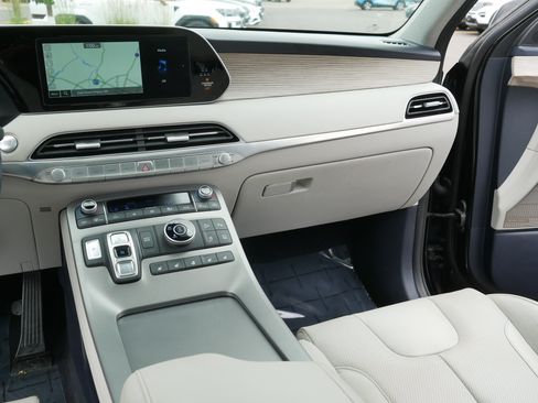 Used 2022 Hyundai Palisade Limited AWD/4WD image 23