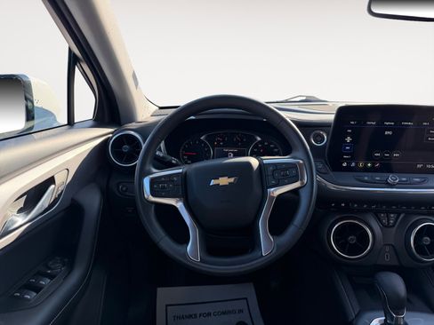 Used 2023 Chevrolet Blazer LT w/ Convenience Package image 12