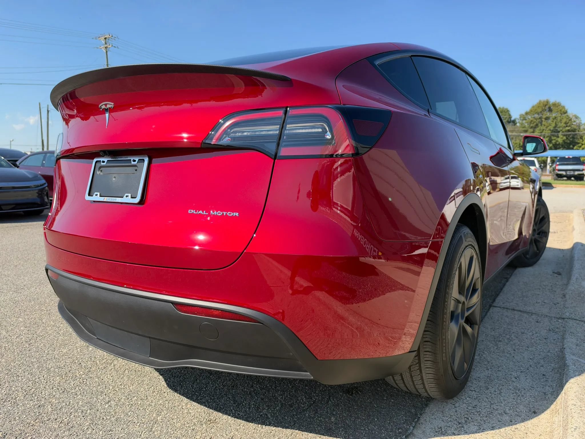 Used 2024 Tesla Model Y Long Range AWD/4WD image 5