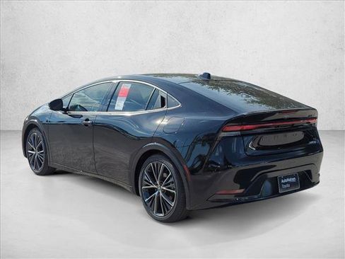 New 2026 Toyota Prius XLE image 6