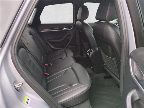 Used 2018 Audi Q3 2.0T Premium Plus w/ Premium Plus Package image 28