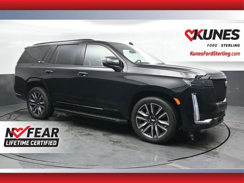 Used 2023 Cadillac Escalade Sport AWD/4WD image 1