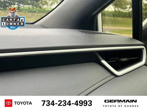 Used 2023 Toyota Corolla SE w/ Carpet Mat Package (TMS) FWD image 25