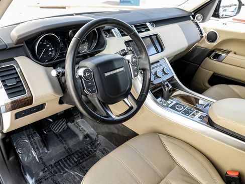 Used 2016 Land Rover Range Rover Sport Supercharged image 2