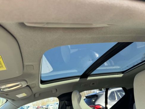 Certified 2023 Volvo XC40 B5 Plus w/ Driver Assist Package image 17