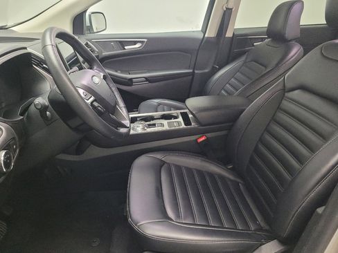 Used 2024 Ford Edge SEL image 17