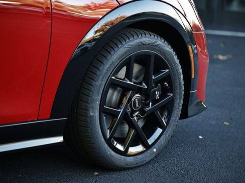 New 2026 MINI Cooper S image 5