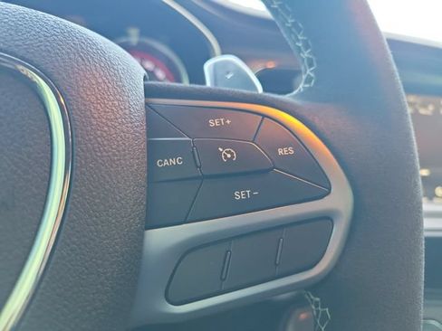 Used 2023 Dodge Challenger SRT Hellcat RWD image 18