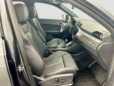 Used 2025 Audi Q3 2.0T Premium Plus w/ Premium Plus Package image 18