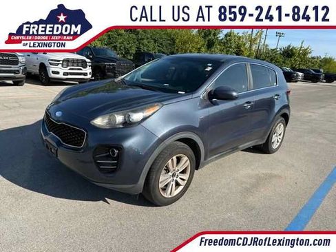 Used 2019 Kia Sportage LX AWD/4WD image 1