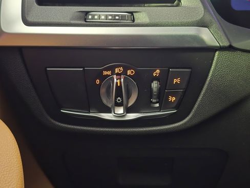 Used 2023 BMW X3 xDrive30i w/ Premium Package image 27