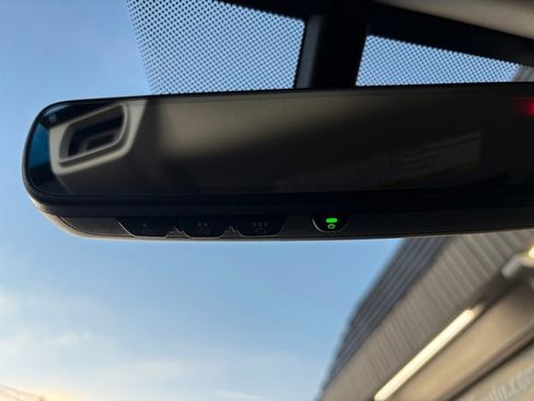 Used 2020 Subaru Outback Limited image 36