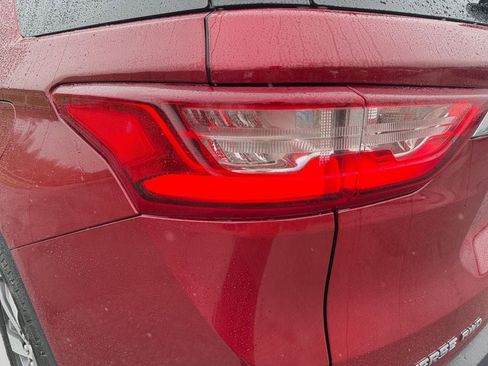 Used 2018 Chevrolet Traverse LT w/ LPO, Floor Liner Package AWD/4WD image 21