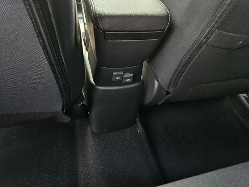 New 2025 Nissan Kicks S image 10