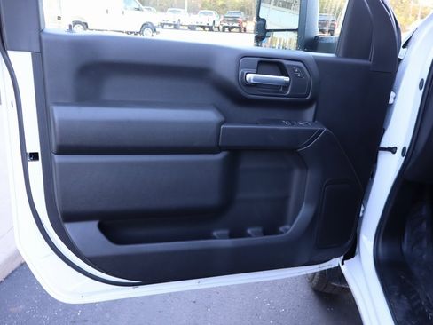 New 2025 Chevrolet Silverado 3500 W/T w/ WT Convenience Package image 5