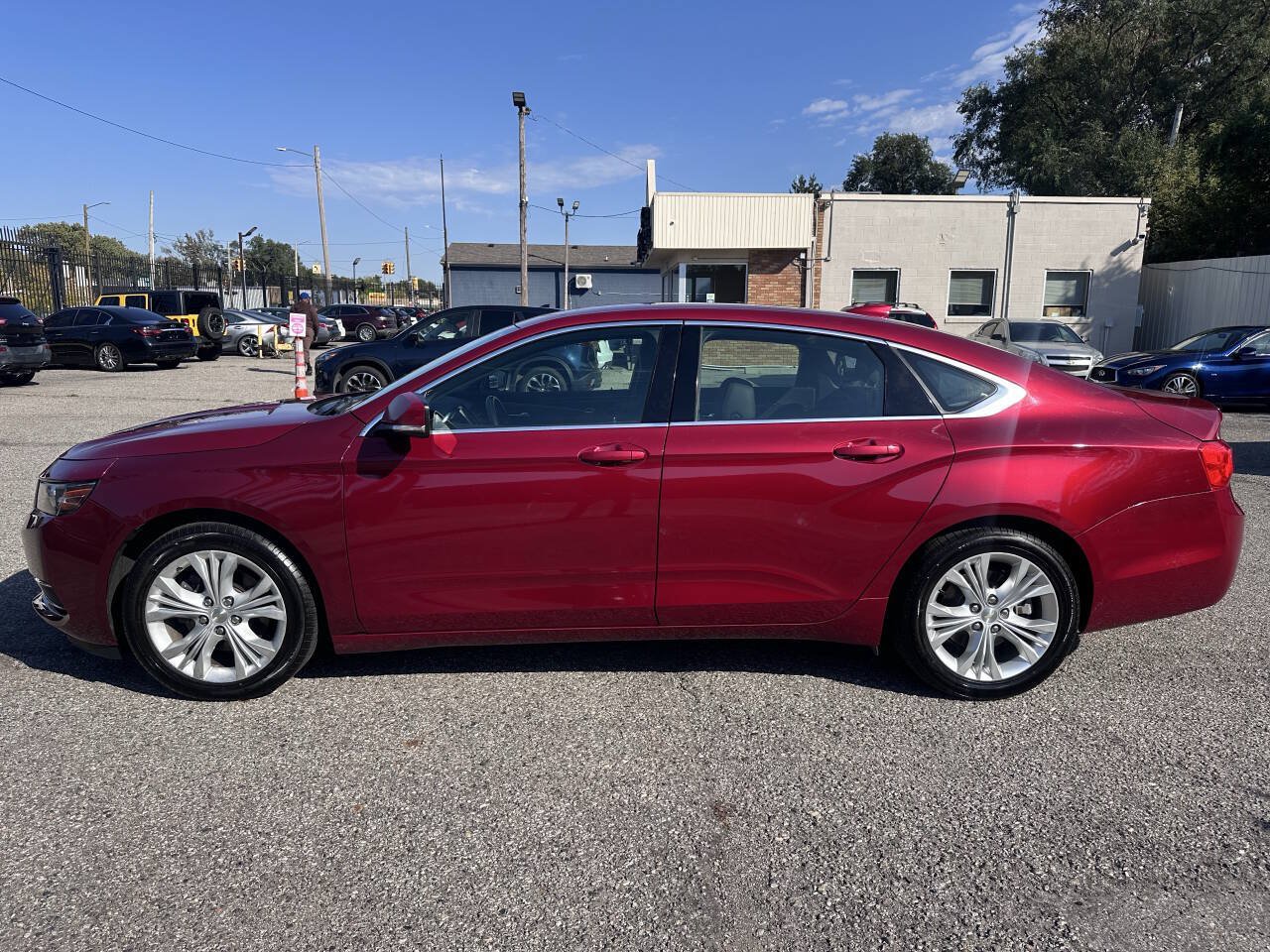 Used 2015 Chevrolet Impala LT w/ Convenience Package FWD image 9