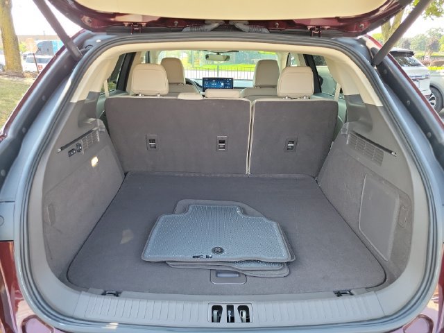 Certified 2023 Lincoln Nautilus AWD w/ Premium Package image 29
