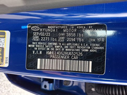 Certified 2024 Hyundai Elantra SE image 27