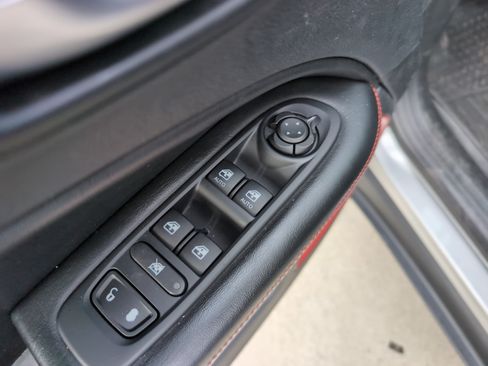 Used 2020 Jeep Compass Trailhawk AWD/4WD image 15