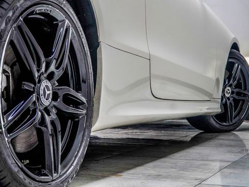 Used 2018 Mercedes-Benz E 400 4MATIC Coupe w/ Premium 2 Package image 16