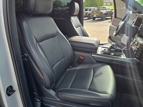 Used 2023 Ford F150 Lariat image 14