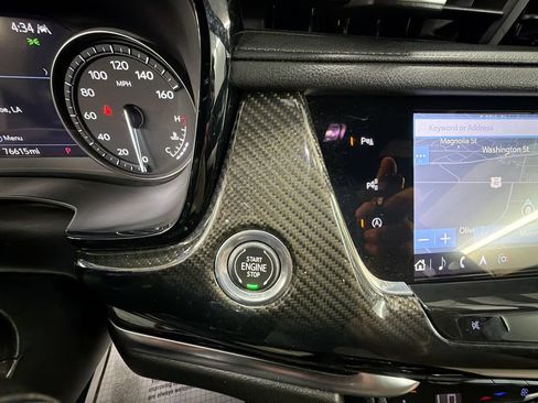 Used 2021 Cadillac XT6 Sport AWD/4WD image 17