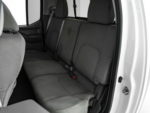 Used 2018 Nissan Frontier SV w/ Value Truck Package image 32