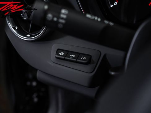 Used 2023 Chevrolet Camaro ZL1 RWD image 29