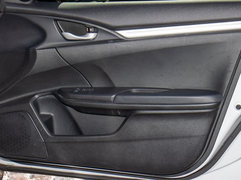 Used 2020 Honda Civic Sport image 13