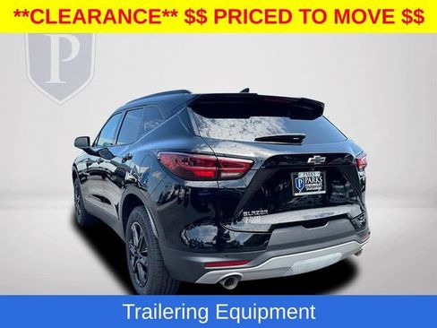 Certified 2024 Chevrolet Blazer LT w/ Convenience Package FWD image 11