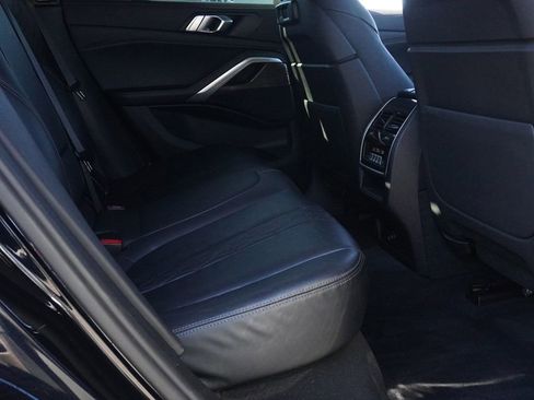 Used 2023 BMW X6 xDrive40i w/ M Sport Package AWD/4WD image 32