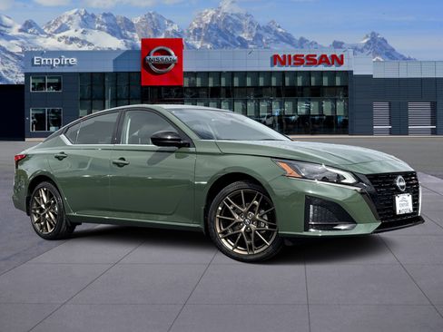 New 2025 Nissan Altima 2.5 SR image 1