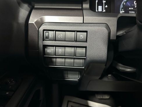 Used 2025 Toyota 4Runner SR5 image 17