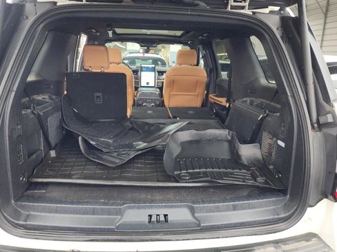 Used 2022 Ford Expedition Platinum image 25