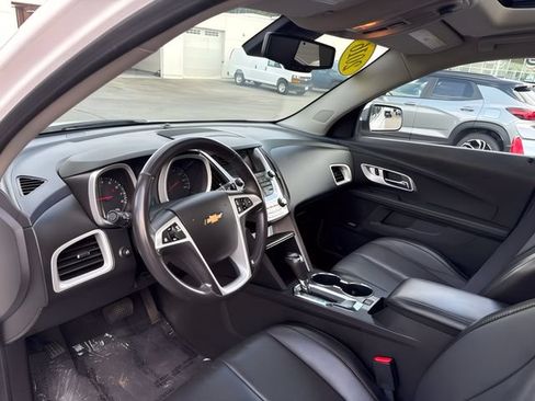 Used 2016 Chevrolet Equinox LTZ w/ Enhanced Convenience Package AWD/4WD image 16