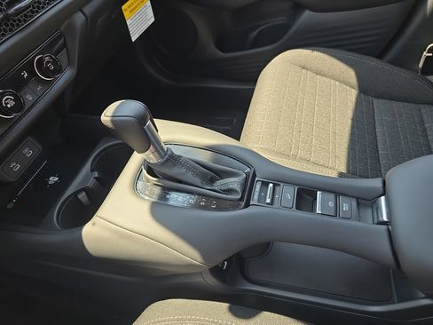 New 2027 Honda HR-V LX image 22