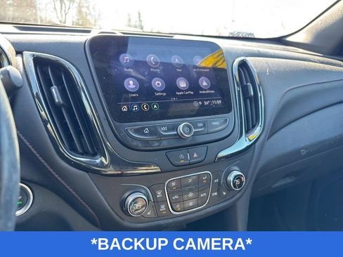 Used 2022 Chevrolet Equinox RS w/ RS Leather Package image 10