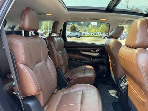 Used 2019 Subaru Ascent Touring w/ Popular Package #3 AWD/4WD image 25