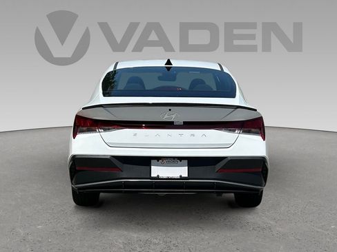 New 2025 Hyundai Elantra Sport image 19