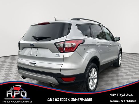 Used 2018 Ford Escape SE AWD/4WD image 5
