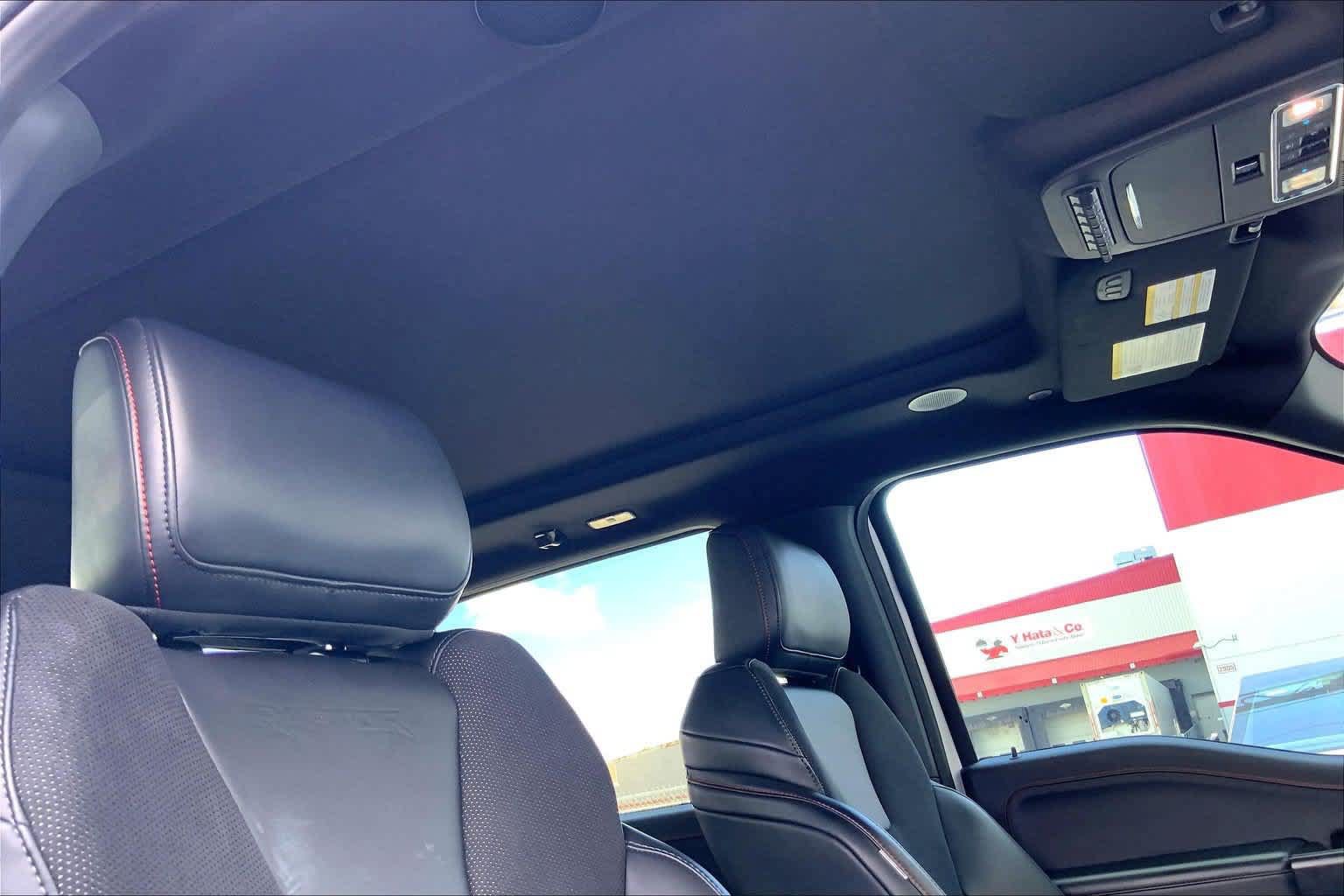 Used 2025 Ford F150 Raptor AWD/4WD image 30