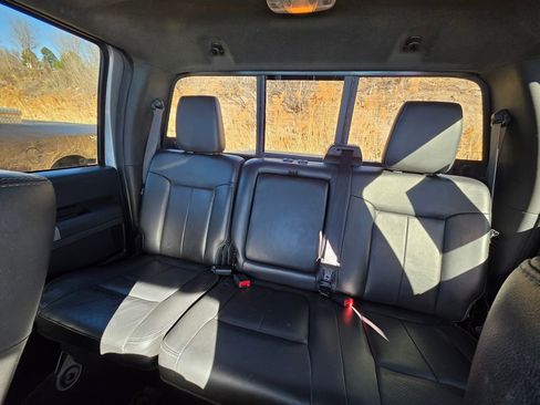 Used 2012 Ford F250 Lariat w/ Lariat Ultimate Pkg image 8
