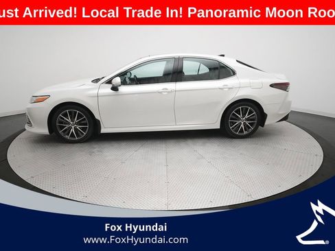 Used 2022 Toyota Camry XLE w/ Navigation Package image 21